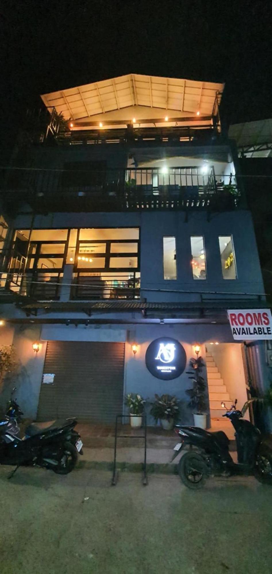 Aj Tourist Inn Coron Bagian luar foto