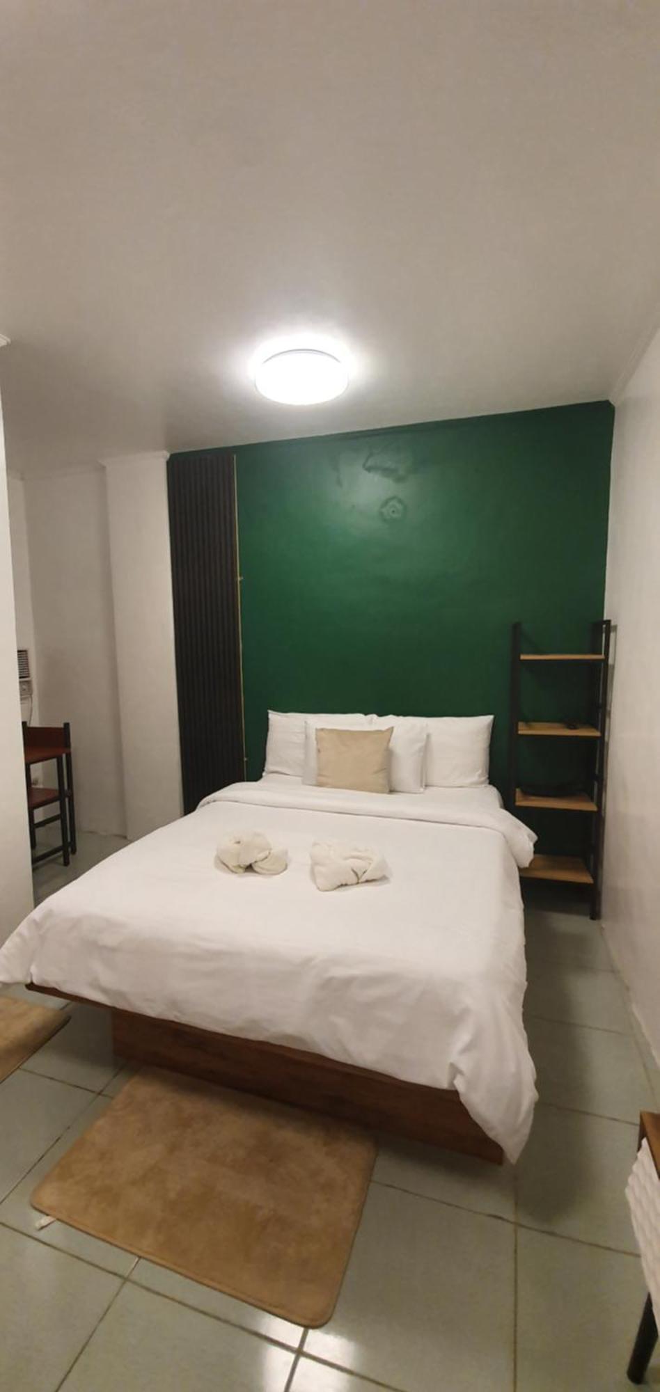 Aj Tourist Inn Coron Bagian luar foto